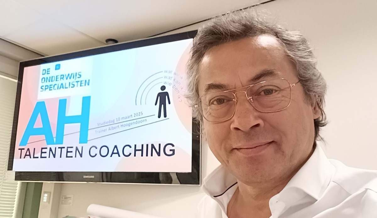 Albert Hoogendoorn als trainer tijdens een studiedag van AH Talenten Coaching